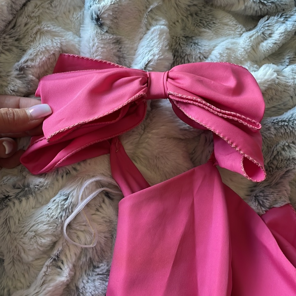Vintage Pink Formal Gown with Bow Details, Size 2 - Picture 7 of 10